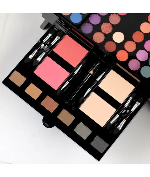 Miss Rose - Blockbuster Makeup Palette